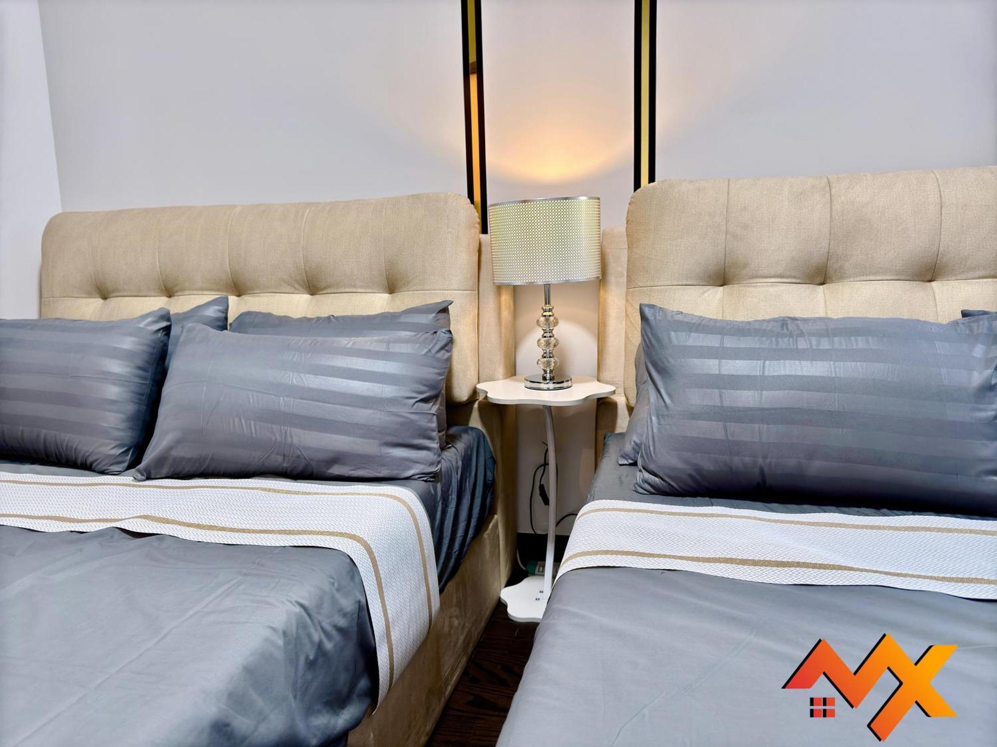 Apartment R&f Mall Princess Cove 10-12pax Sea View-smart Tv 70inch *